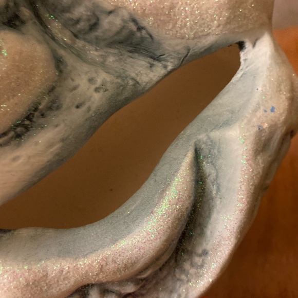 Vintage Snowy Blue Cabin in Winter - Sparkles! - 1994 Tampa Bay Mold - Picture 7 of 8